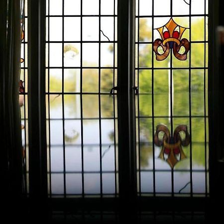 Oyo Clayton Lodge Newcastle-under-Lyme Exteriör bild